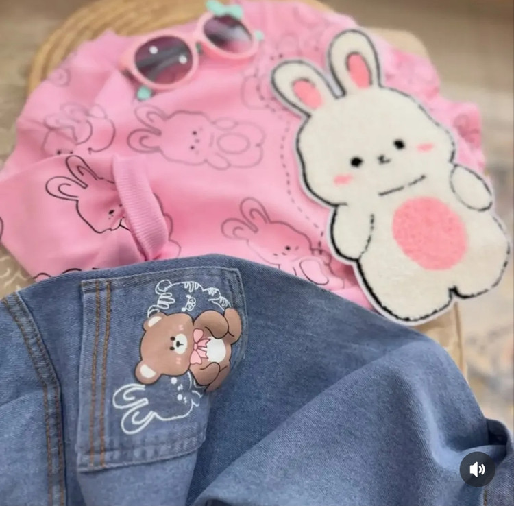ست وارداتی دخترانه بلوز نخ پنبه و شلوار جین اعلا